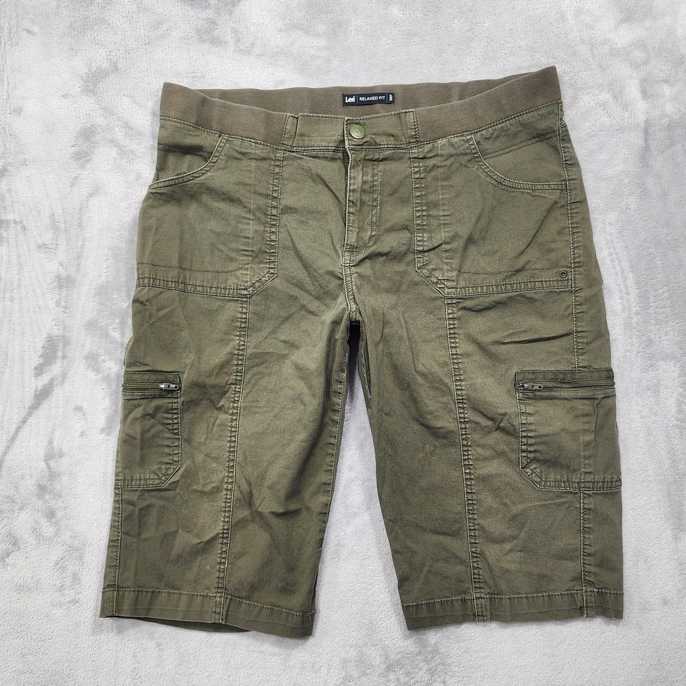 Lee Shorts Womens 16 PETITE Green Cargo Bermuda Twill Pull On Relaxed Fit Casual